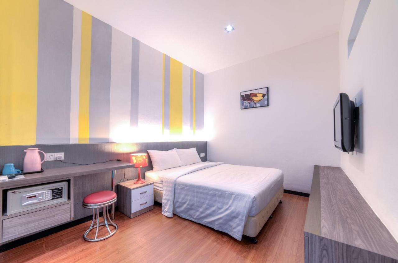 HelicoNia Hotel George Town Eksteriør billede