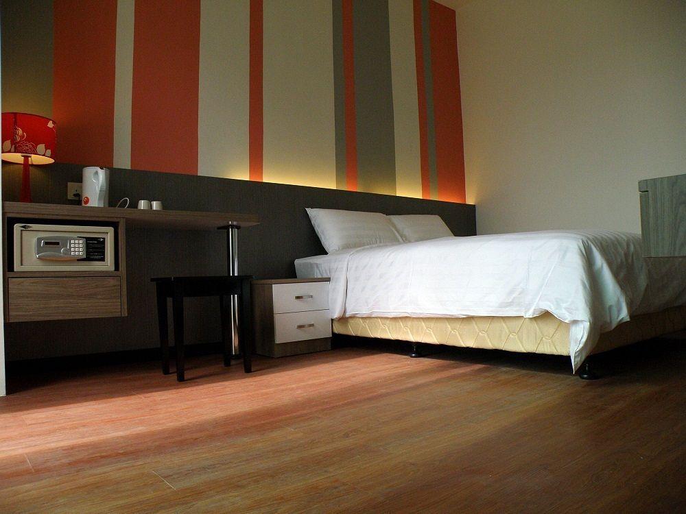 HelicoNia Hotel George Town Eksteriør billede