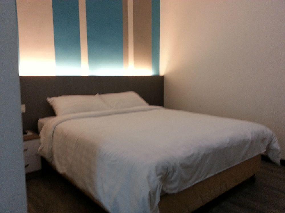 HelicoNia Hotel George Town Eksteriør billede