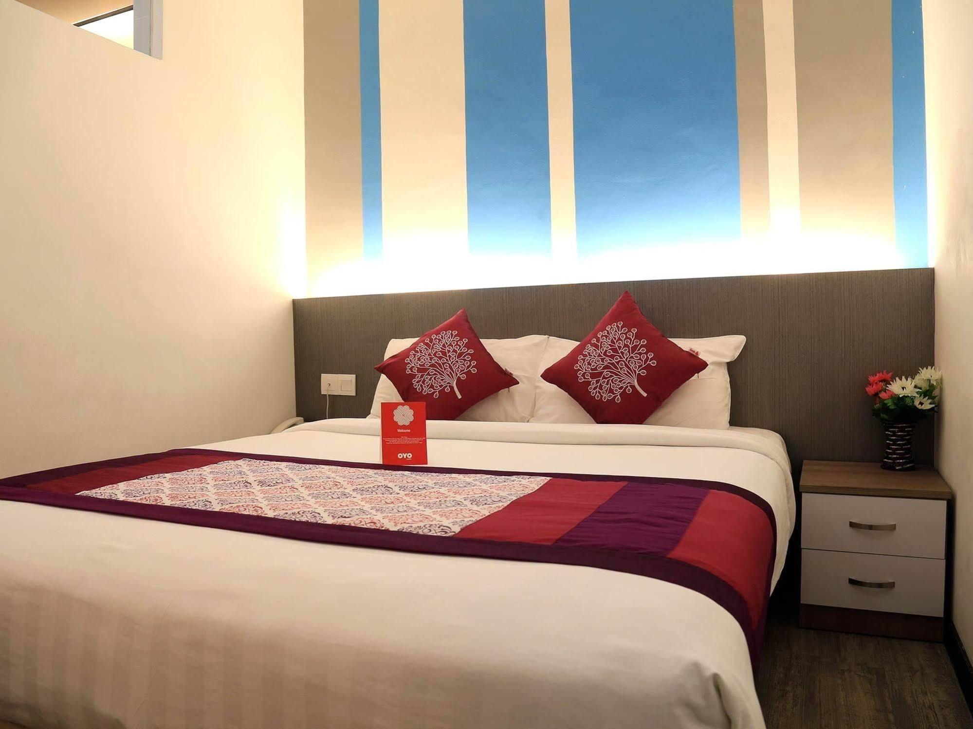 HelicoNia Hotel George Town Eksteriør billede